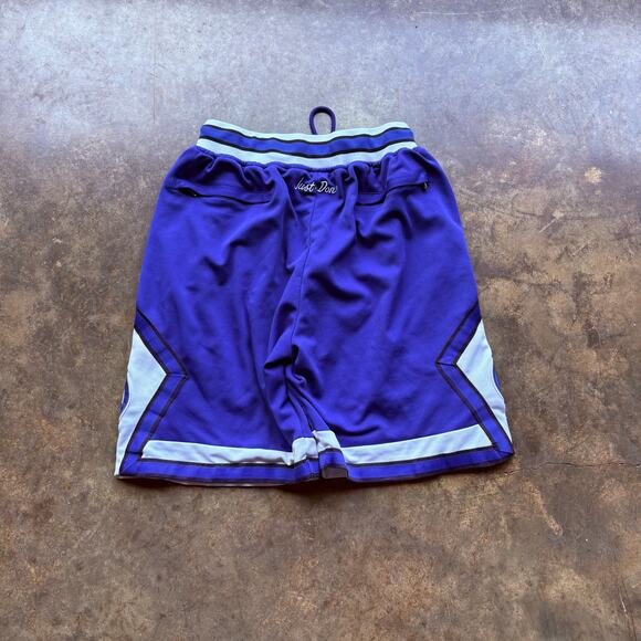 Vintage Style‎ Retro Y2K Chicago Cubs Shorts - Picture 2 of 5